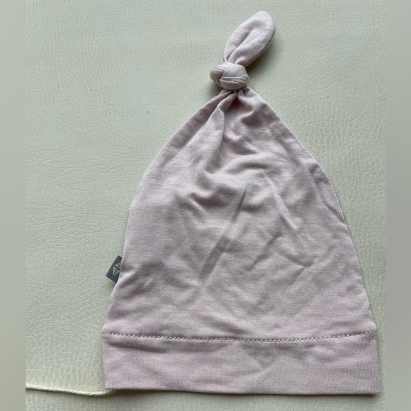 Kyte Baby Bamboo Hat Newborn - Picture 5 of 10